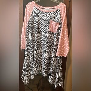 Pink and Black Geometric Pattern Top